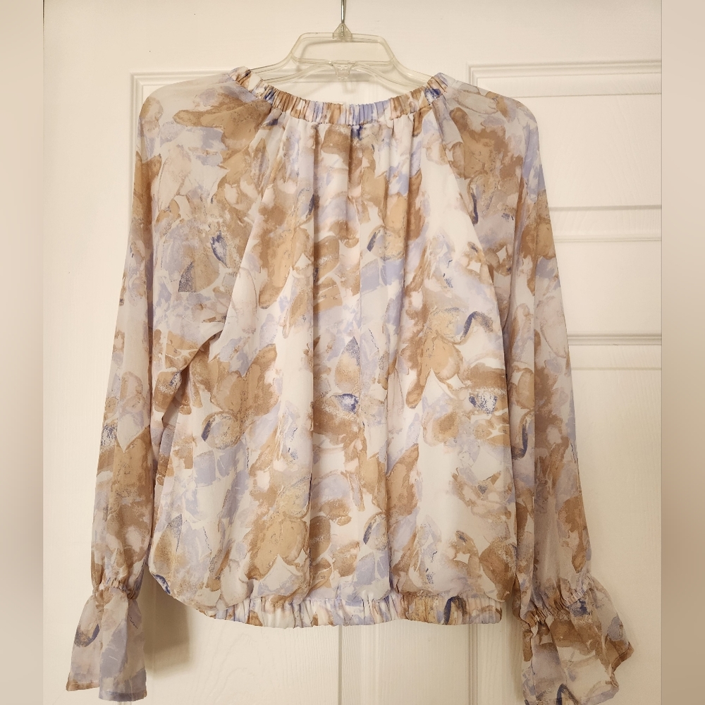 Nine West, Large,Multi-Color Womens Top, Tan,Dark&Light Periwinkle,Cream